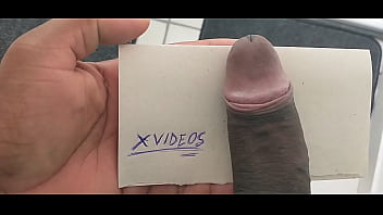 Preview 1 of Mom Kussing - V&iacute_deo de verifica&ccedil_&atilde_o