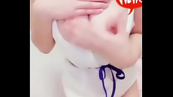 Preview 2 of Xnxx Indian Pornstar - 性感骚货大奶妹微信一对一裸聊视频 微信...abc3331819 ,  非诚勿扰，大奶妹等你哦