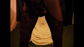 Preview 1 of Lilus Hamdjobs - cum with toy in my fucking ass