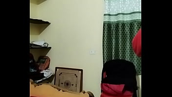 Preview 1 of Hindi Saxy Download - Verification video
