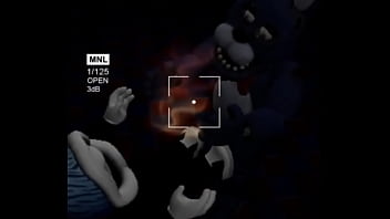 Preview 2 of Girlyy Hottie Kissing Touching - Daviz&atilde_o dos ca&ccedil_adores de lendas urbans C.l.U foi pego por animatronic safado na pizzaria de Fode Fazberro e levou pirocada