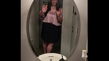 Preview 2 of Oldman Voyager - Do Your High Heels Ever Make You Too Tall In Selfies?...