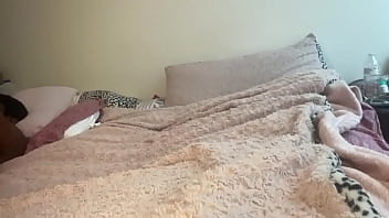 Preview 2 of Free 3gp - Preggo milf riding her man&rsquo_s bbc even though the camera kept moving