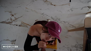 Preview 3 of Nadia Snxx - The pizza girl ate my pizza and wanted to run away. I made her suck