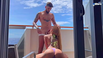 Preview 2 of Flash Dick And Help - Fim de ano no Cruzeiro,  fodemos a bordo na nossa varanda da cabine - Romulo Pontess