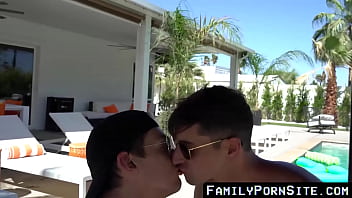 Preview 1 of Xxx Nxvideos - Jack Bailey a horny twink nailed the attractive athlete Taylor Reign