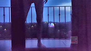 Preview 1 of Callistamae Mfc - Follando en el balcon de un hotel en Oaxaca