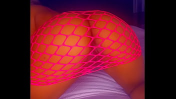 Preview 3 of Farat Sex In - Shaking my Ass On Camera