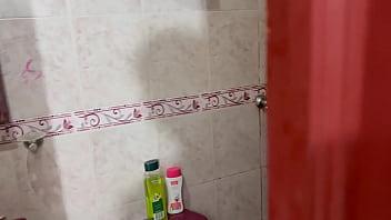 Preview 1 of Virgin Gets Forced Creampie - sorprendo a mi peque&ntilde_a hermanastra ba&ntilde_&aacute_ndose en mi cuarto,  la pongo cachonda y la follo muy duro