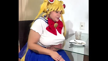Preview 4 of Extreme Challenge - Chubby Sailor Moon Ripping Nasty Farts