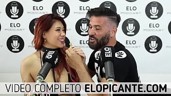 Preview 1 of Uzbek Erotka - LEXY CADELL CHUPA EL CHUPETE COMO UN CLITORIS