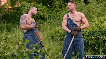 Preview 2 of Five Sec Videos Hd - WELL DONE BOYSSS! I got so horny watching this secene with Roman Todd and Cliff Jensen that I just had to fuck my,  not as attractive,  boyfriend,  LoL!