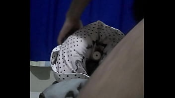 Preview 1 of Kim Kardeishan - Vato latino activo folla un fleshlight