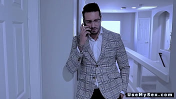 Preview 1 of Pakai Korek - I went to my stepdaughter&#039_s room and she was studying and talking on her cell phone,  so I took the cell phone out of her hand so she could give me a blowjob,  it was so good that I came in her mouth