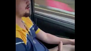 Preview 4 of Son Catch Mom Xxx Kitchen - Batendo Punheta no carro enquanto dirijo
