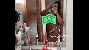 Preview 1 of Xxxv Desi C - Boa tarde meus safadinhos,  j&aacute_ me deram o primeiro leitinho do ano? Te espero na subscri&ccedil_&atilde_o de assinantes