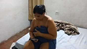 Preview 1 of Audience Pussy Licking - rica gordita tiene sexo duro con su padrastro de gran polla - bbw culo enorme