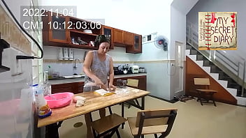 Preview 1 of Atlolis - Naked Cooking. Nudist housekeeper,  Nakedbakers. Nude maid. Naked housewife. L1
