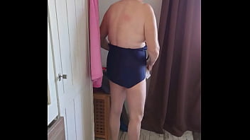 Preview 1 of Oyle Msg - Date mit Nylonjunge im Badeanzug