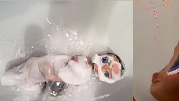 Preview 3 of Amerca Latin - Cici the plastic doll