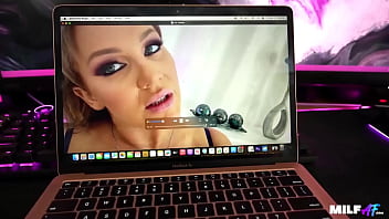 Preview 2 of Fotografujca Matka Polka - Nikki Sexx Creampie - MILFAF