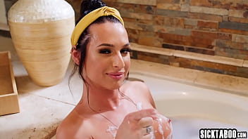 Preview 1 of Mc Grath Katy Sex - Sexy big tits tranny Khloe Kay and shemale Eva Maxim fucked big tits teen babe Megan Maiden
