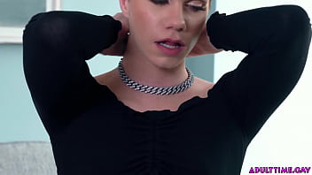 Preview 1 of Chinaxnxx Com - احلي سالب بنوتي متناك لبوه