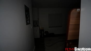 Preview 1 of Pahubad Coom - Bathroom fuck sesh with the stepsiblings Johnny Love and Gem Jewels trying to take away the fright from ghosts