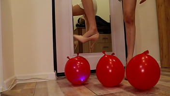 Preview 1 of Flies Hairy - Heels crush balloons Crushing heels