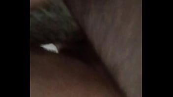 Preview 1 of Hooker Orgasms In Threesome - Sexo com coroa