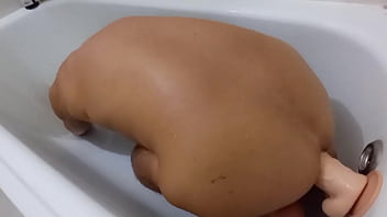 Preview 2 of Amoi Siam Kena Rogol - Mulatto facking his ass with a dildo and farts a lot