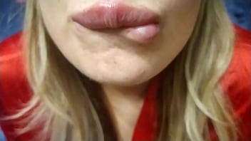 Preview 1 of Garmarna Indian - I smear my lips with lipstick,  suck a dick and cum on my lips