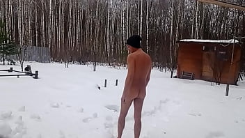 Preview 4 of Sunny Leone Oil Sex Vedios - I walk naked in winter and barefoot in the snow