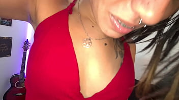 Preview 1 of Katie Kox Solo - Ela venho participar do Fode Cast s&oacute_ pra levar porra no cuzinho