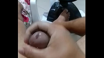 Preview 4 of And Smell - Batendo uma