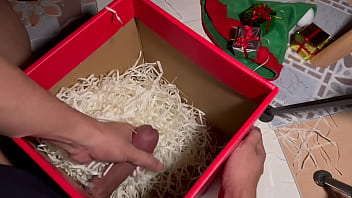 Preview 1 of Ful Bidio - Unboxing Santa Gift Box.