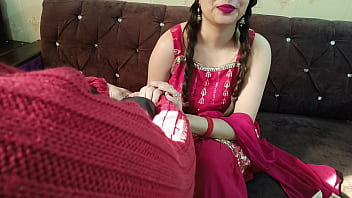 Preview 2 of Amal Bouchocha - Indian Jija se saali ne manga Christmas gift lund ko muh main lekar dabaaye aapne chuche aur gaand faad chudwaya aapna goora ran