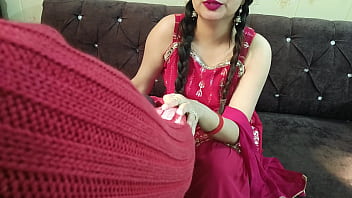 Preview 3 of Amal Bouchocha - Indian Jija se saali ne manga Christmas gift lund ko muh main lekar dabaaye aapne chuche aur gaand faad chudwaya aapna goora ran