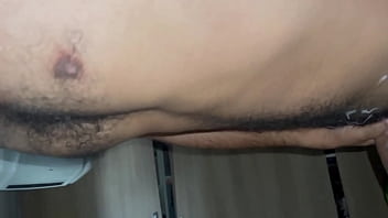 Preview 4 of Milf Moommilf - Urso da Rola grande e grossa destruindo o rabo do passivo - FULL RED