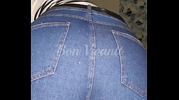 Preview 1 of Suhaga Rata Ki Sex Vidio - MILF Gostosa Da Bunda Grande Fazendo Squirt Na Camera Para O Enteado (COMPLETO NO RED)