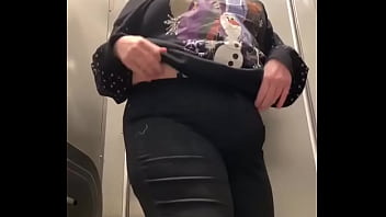 Preview 3 of 3gp Kingdom Com - Follow Goddess Amanda to the toilet