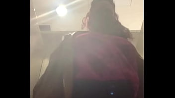Preview 4 of 3gp Kingdom Com - Follow Goddess Amanda to the toilet