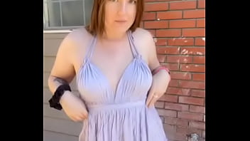 Preview 1 of Vecina Amateur - WHO WANTS PULL MY DRESS OFF AND FUCK MY WET PUSSY