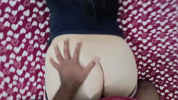 Preview 2 of Noti Amerka - la linda pijama  termino en accidente con mi hermanastra despues de ver sus lindas bragas le meti mi gran polla en su culo apretado y gordo