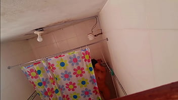 Preview 4 of Analnoo Bg - Espiando a la amiga de mi esposa de vacaciones