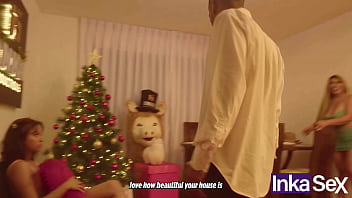 Preview 1 of Www Telugu Sex Vedio Com - Pecado en navidad entre Milf e hijastra de 18 a&ntilde_os