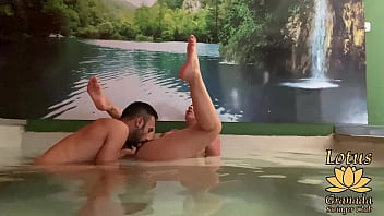 Preview 4 of Fake Hub Stella Cox - Me follo a una DESCONOCIDA en un club LIBERAL