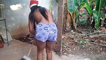 Preview 1 of Brothar And Sister Home Kitchan - Observava ela limpando quintal para o natal &eacute_ a mulher do meu theo com um shortinho socado no cu toda gostosa n&atilde_o resistir coloquei meu pinto pra forra