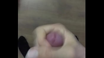 Preview 4 of Mumbai Xxxnx - Enorme POLLA de 23 CM sacando la leche en POV