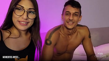 Preview 1 of Brazil Girls Xxx - QUASE GOZEI COM A GARGANTA PROFUNDA DA MEL KHALIFA (Parte 2)